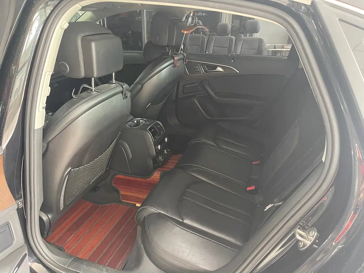 Audi A6L 2014 50 TFSI quattro Luxury фото 7