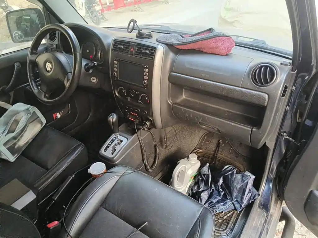 Suzuki Jimny (Import) 2010 2009 1.3 AT Fashion