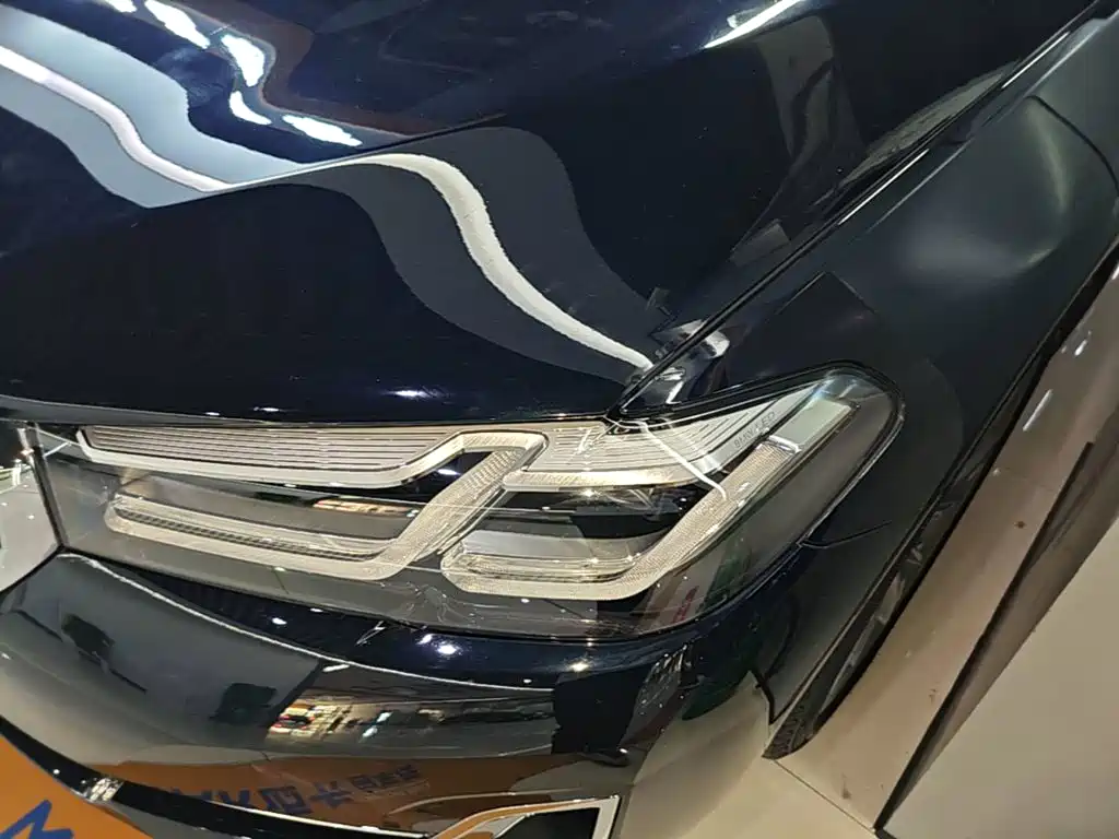 Фото 24 - BMW 5 Series