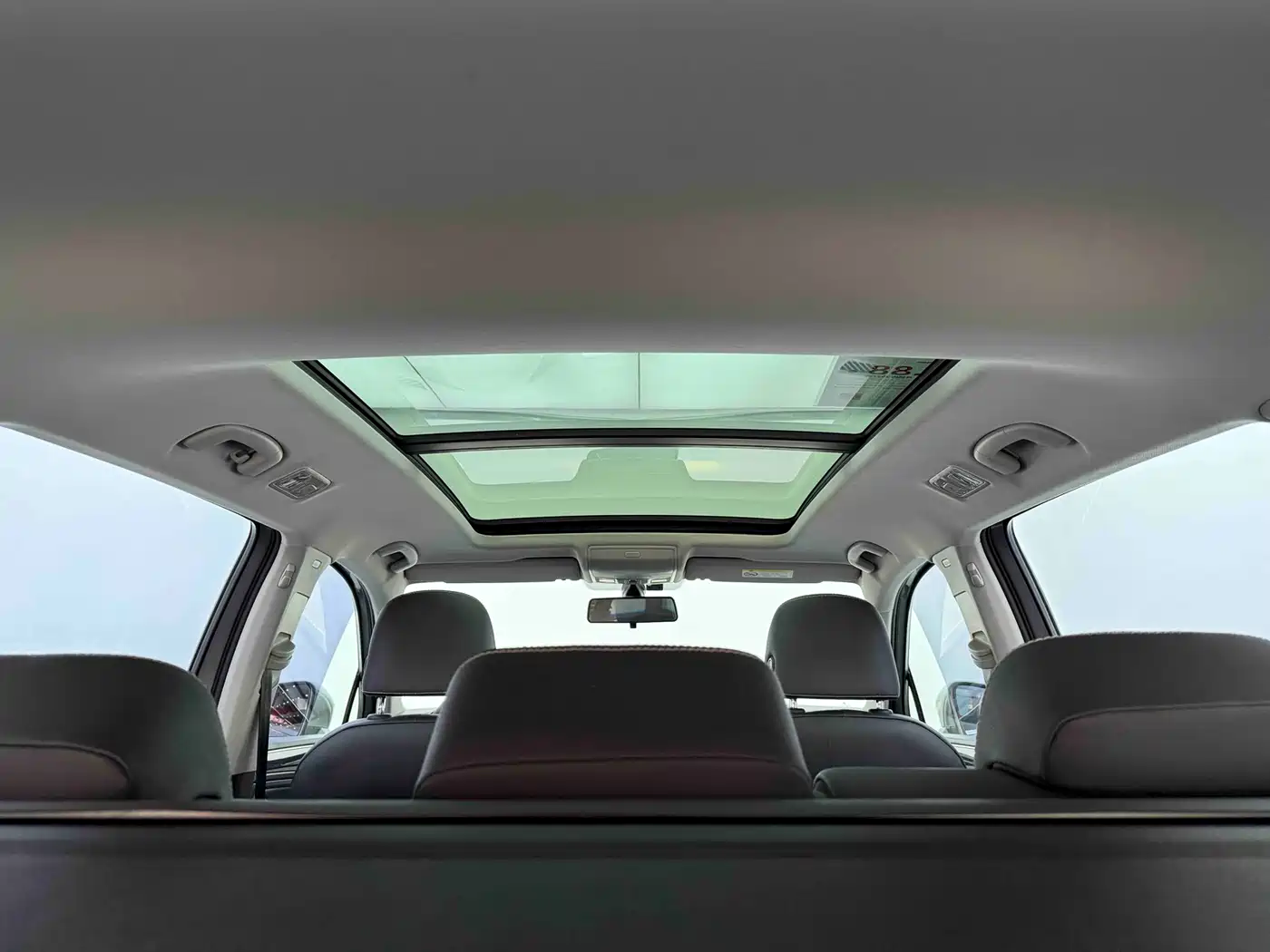 Volkswagen Tiguan L 2022 330TSI Automatic 2WD Smart Edition фото 22