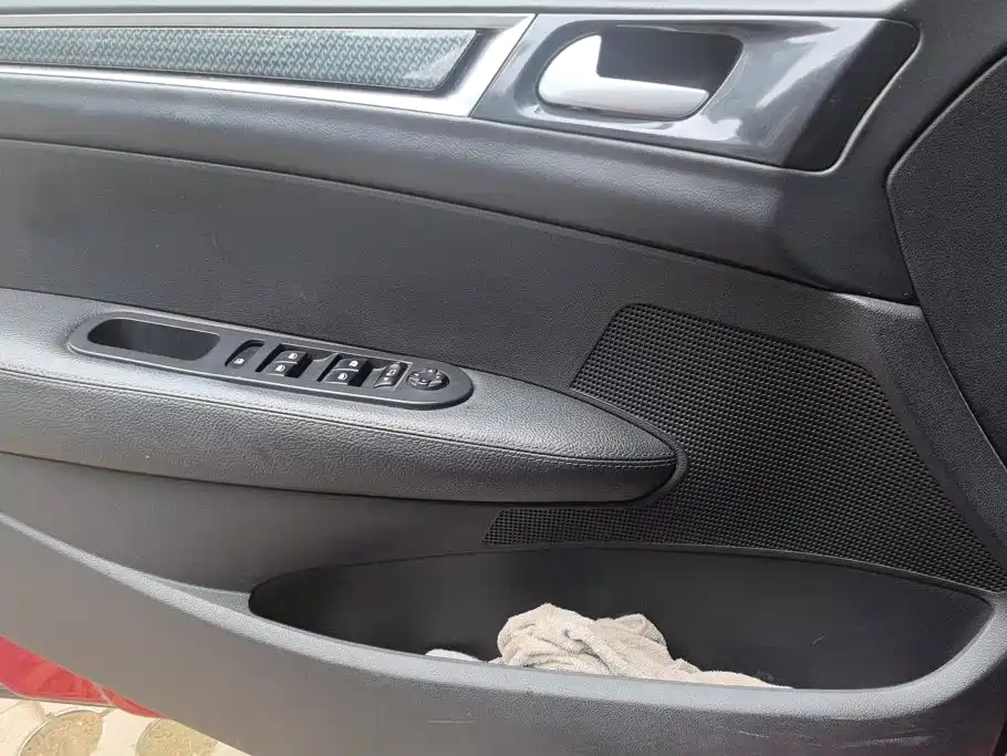 Peugeot 308 2012 2012 1.6L Automatic Trend Type