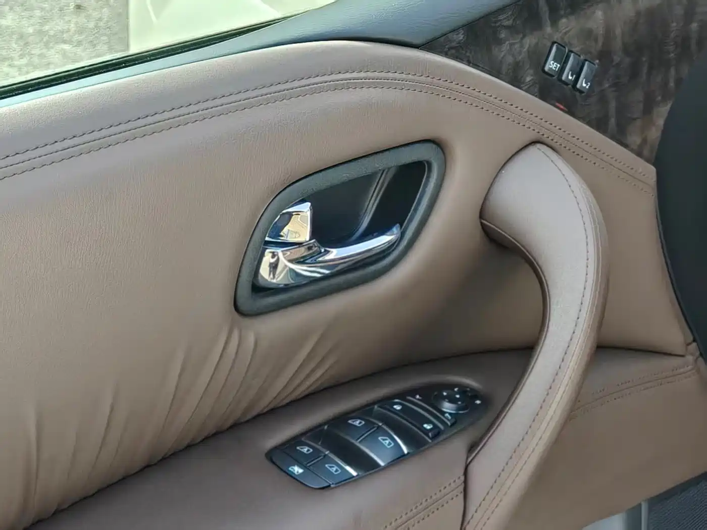 Nissan Patrol 2023 ARMADA 5.6L Armada Flagship Edition фото 11