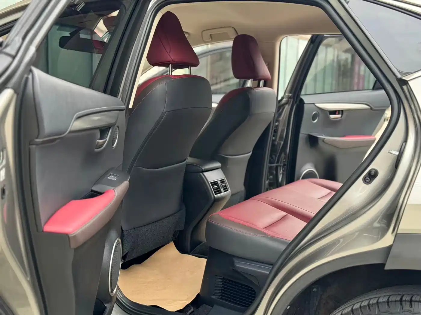 Lexus NX 2018 Model 300 FWD Fengxing Edition фото 11