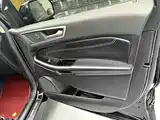 Фото 14 - Ford Edge