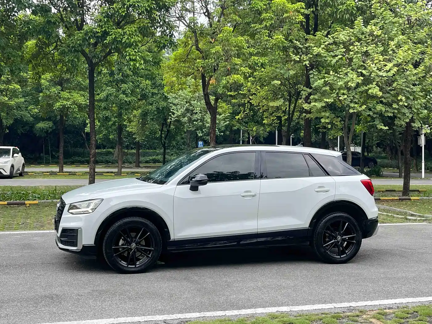 Audi Q2L 2018 2018 35 TFSI Launch Exclusive Edition China VI