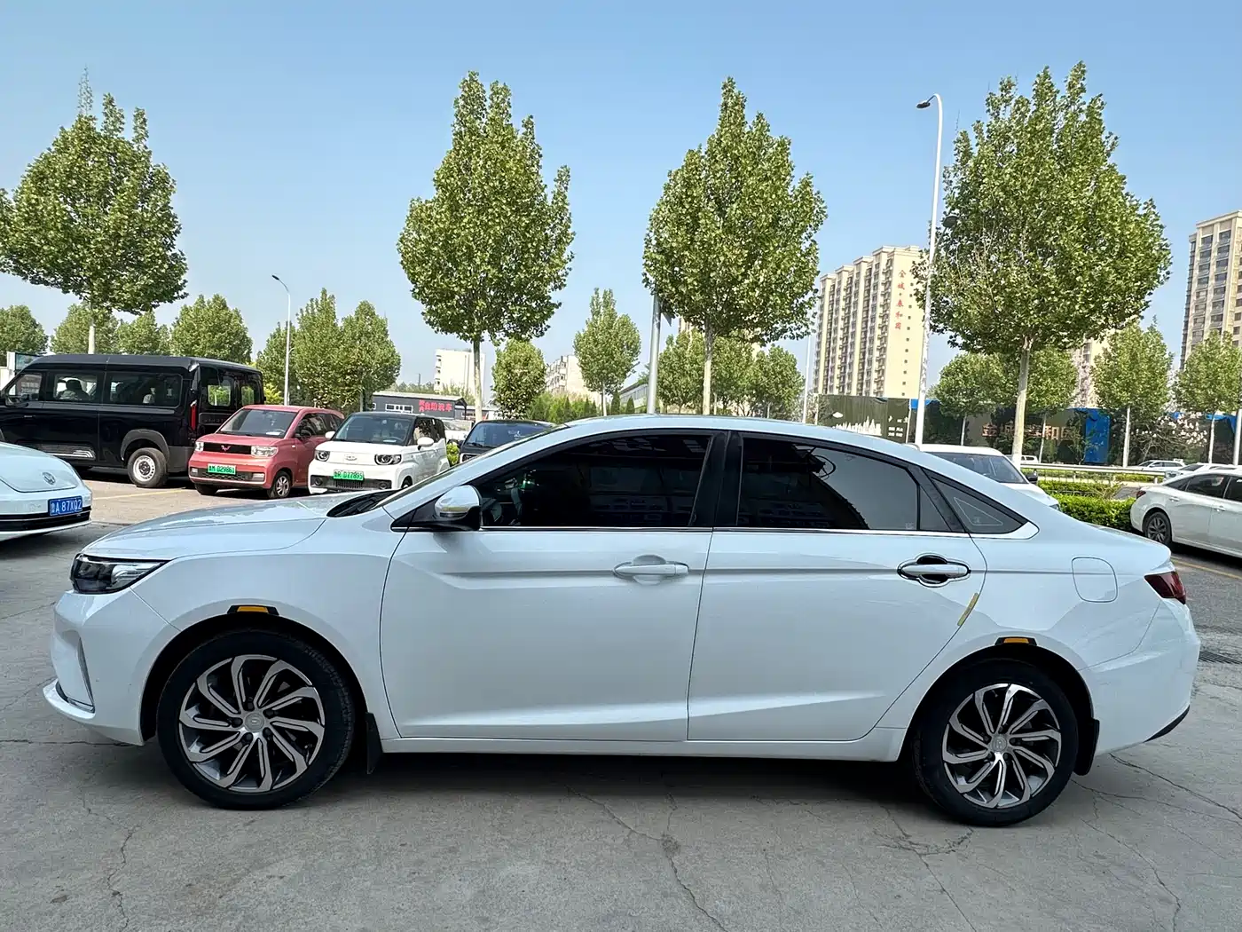 GEELY AUTOMOBILE EMGRAND GL