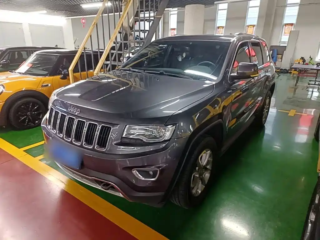 Jeep Grand Cherokee (Import) 2015 — пригон из Китая