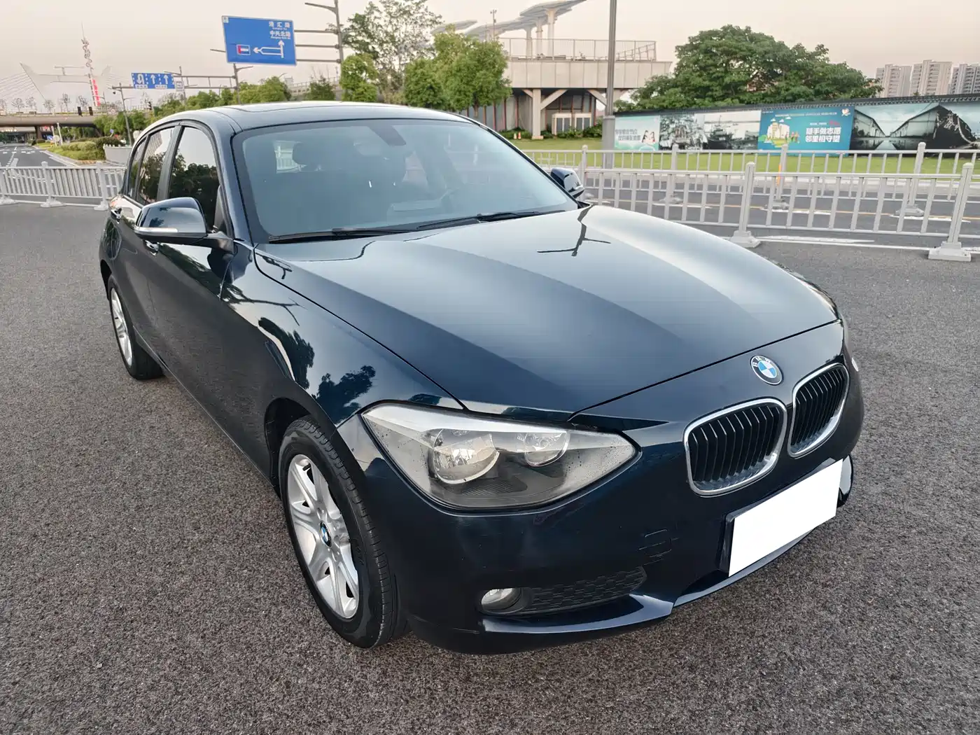BMW 1 Series (Import) 2013 Facelift 116i Leading Model фото 3