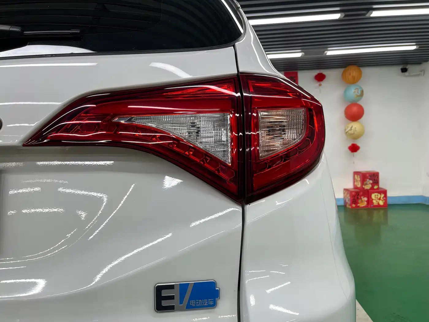 BYD Song New Energy 2017 2017 Song EV300 Premium