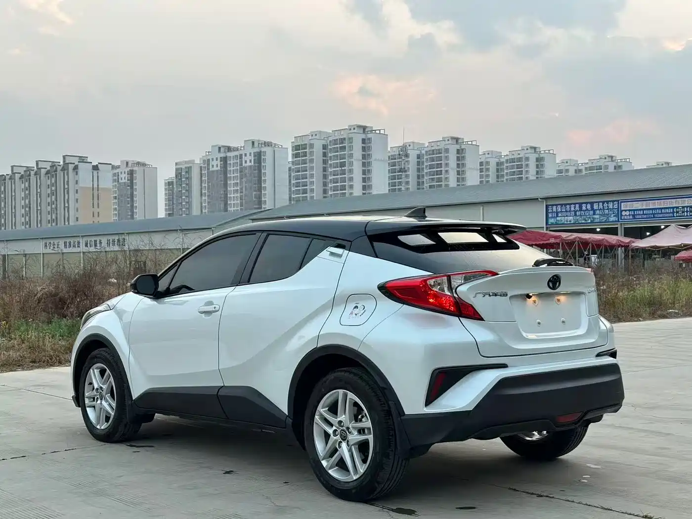 Toyota C-HR 2023 Model 2.0L Comfort Edition фото 7