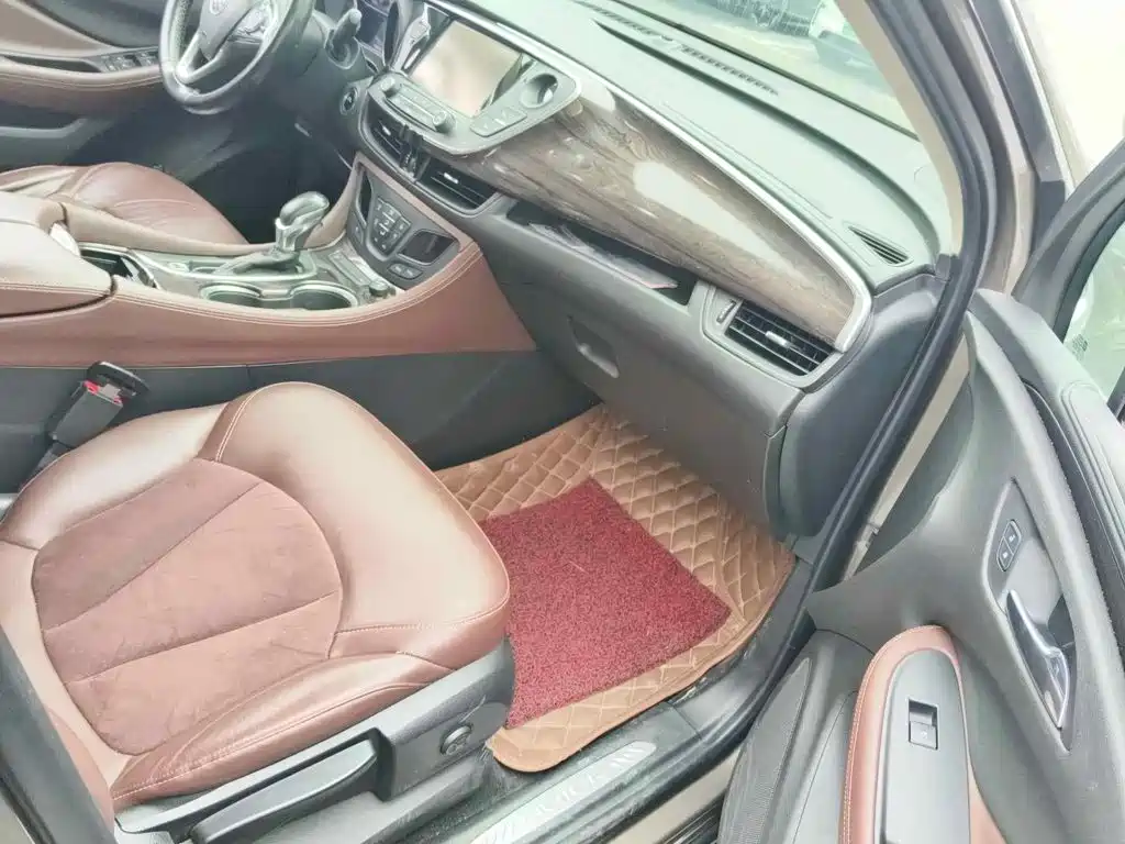 Фото 13 - Buick Envision Plus