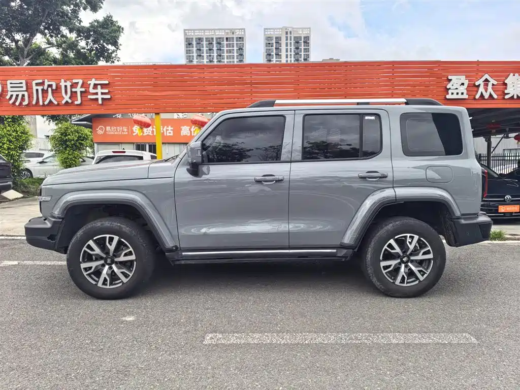 Tank 300 2024 2.0T Explorer фото 4