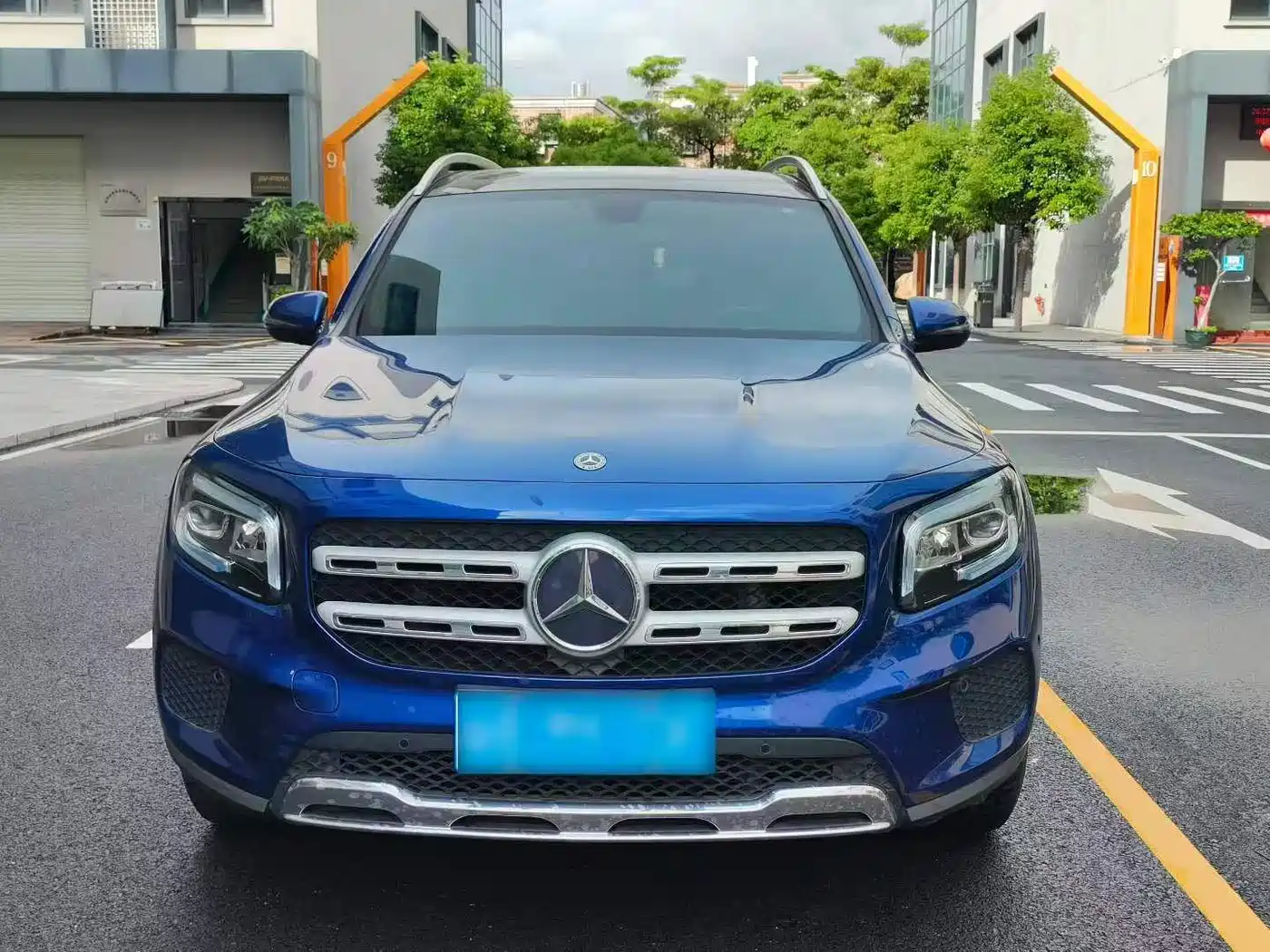 Фото 2 - Mercedes-Benz GLB
