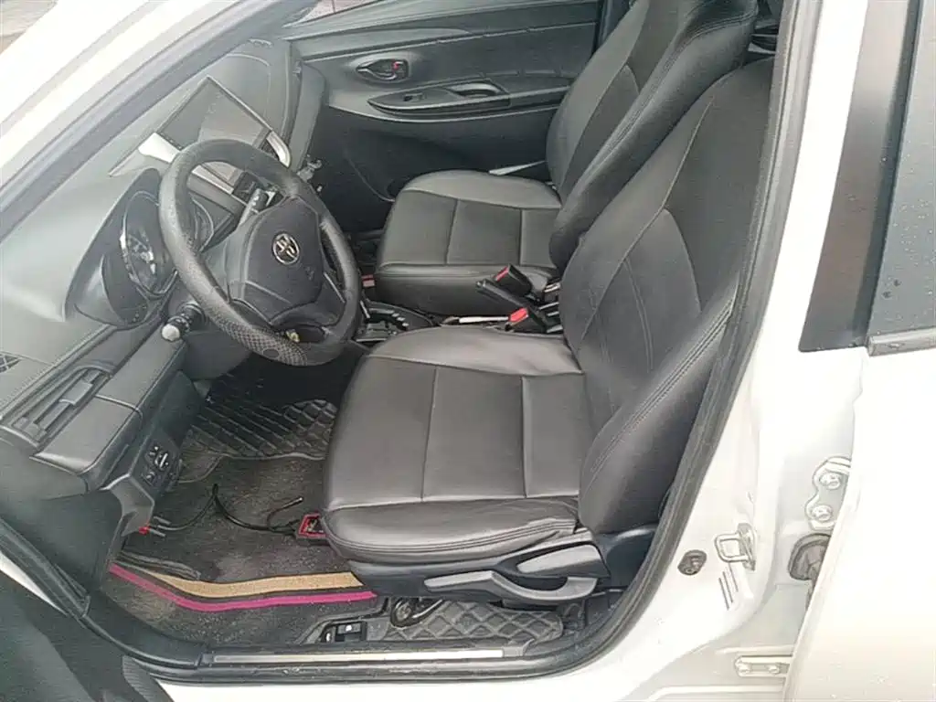 Toyota YARiS L Zhi Xiang 2017 1.5E CVT Charming Edition фото 15