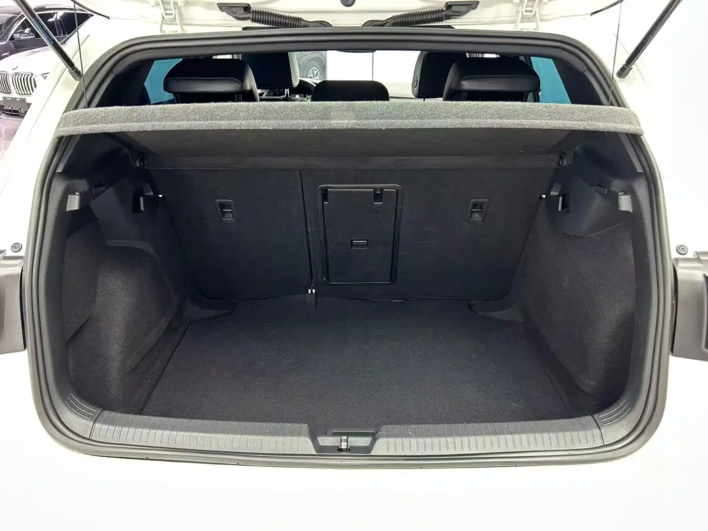 Volkswagen Golf 2021 280TSI DSG R-Line фото 19