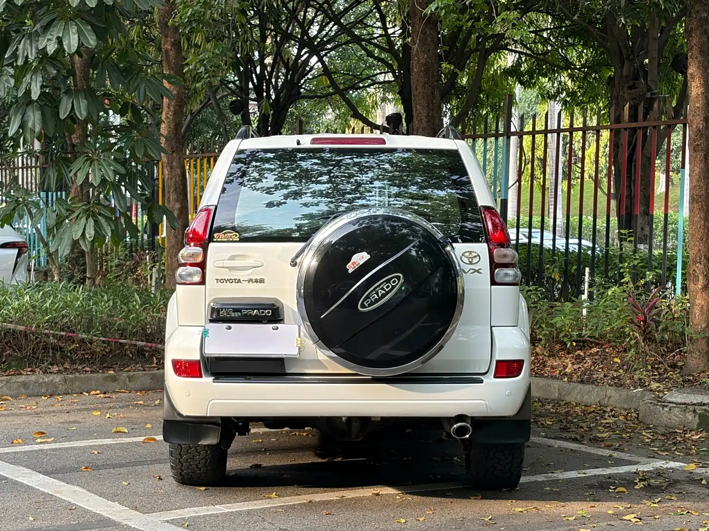 Toyota Prado 2006 4.0L Automatic VX NAVI Edition фото 5