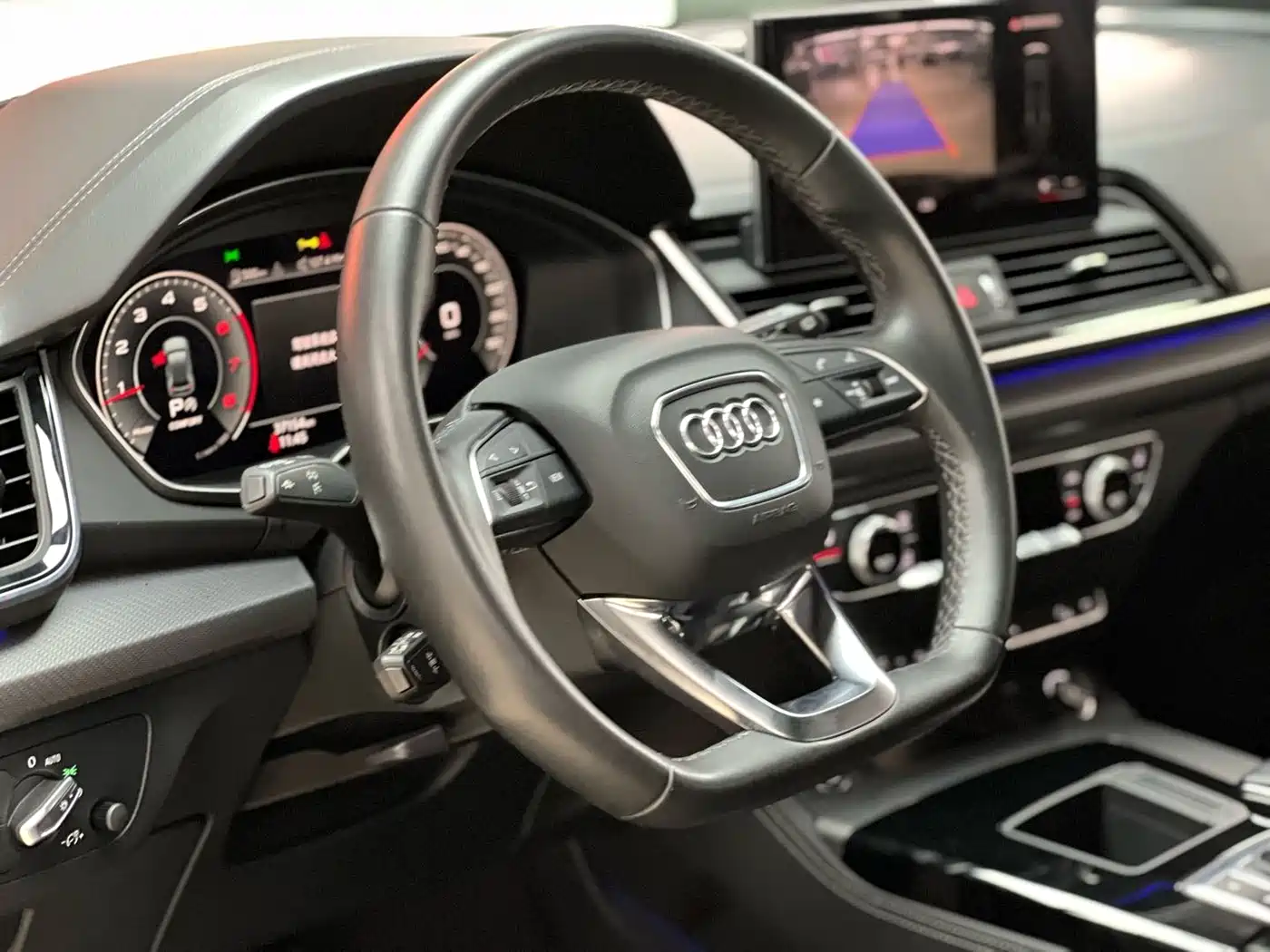 Audi Q5L 2023 40T Luxury Dynamic фото 7