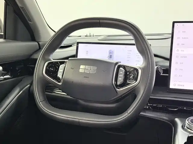 Фото 9 - Geely Galaxy Galaxy E5