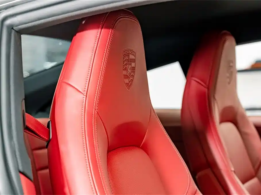 Porsche 911 2022 Carrera 3.0T фото 23