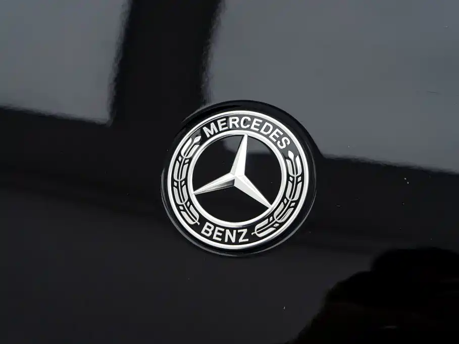 Mercedes-Benz GLC 2022 Facelift GLC 260 L 4MATIC Luxury Model фото 9