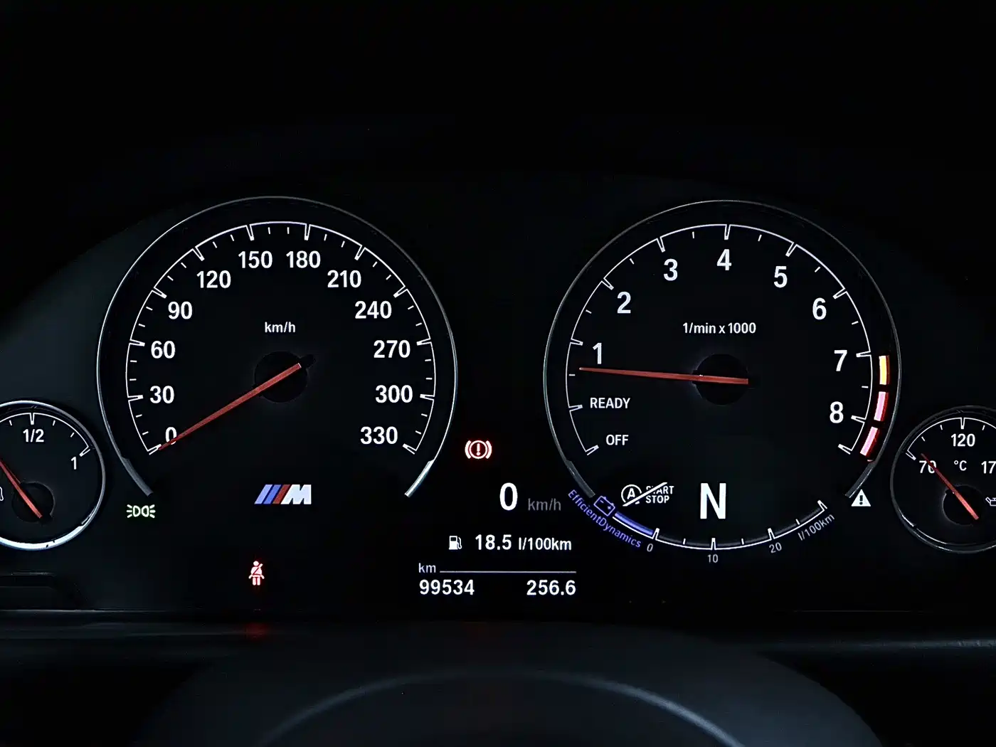 BMW M4 2017 M4 Coupe фото 9