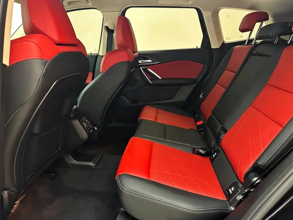 BMW X1 2023 sDrive20Li X Design Package фото 22