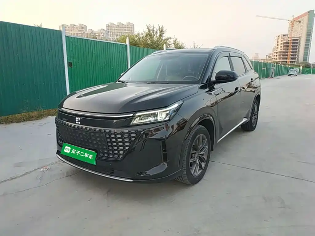 Landian E5 2024 2023 1.5L DE-i 100KM Enjoyment 7-seater