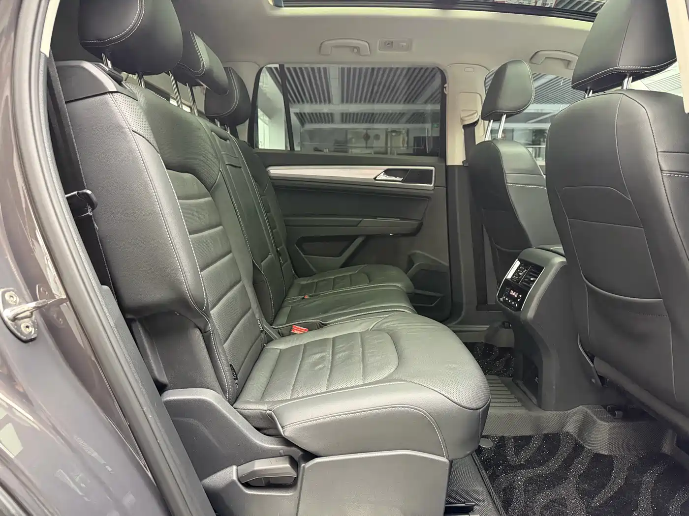 Volkswagen Teramont 2017 330TSI 2WD Luxury фото 26