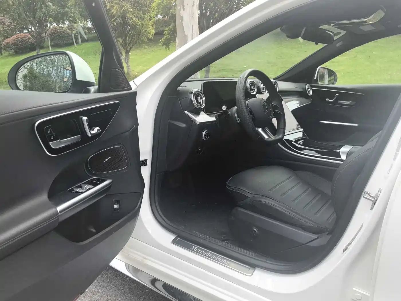 Mercedes-Benz C-Class 2024 C 260 L Sport фото 4