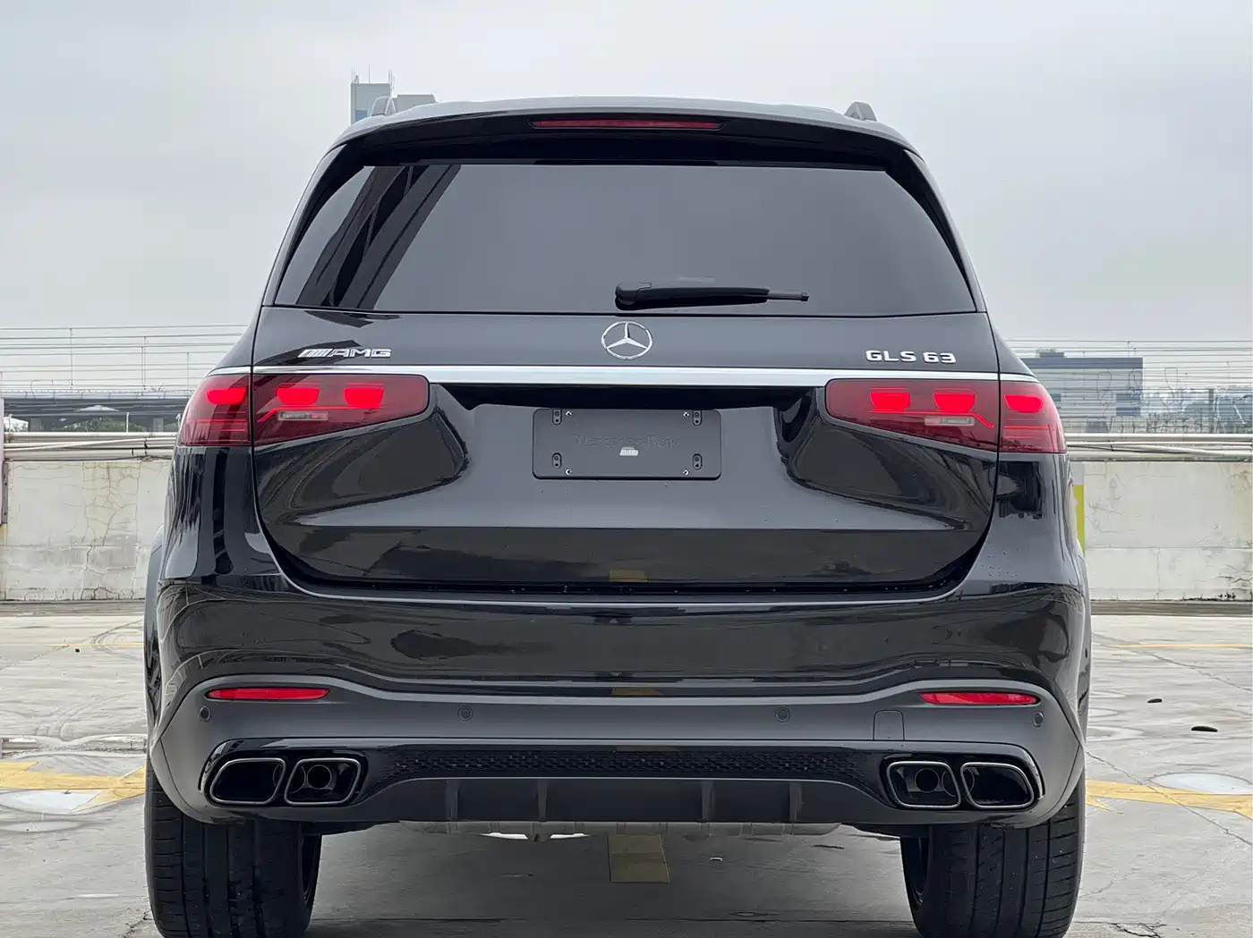 Mercedes-Benz GLS AMG 2024 AMG GLS 63 4MATIC+ фото 12