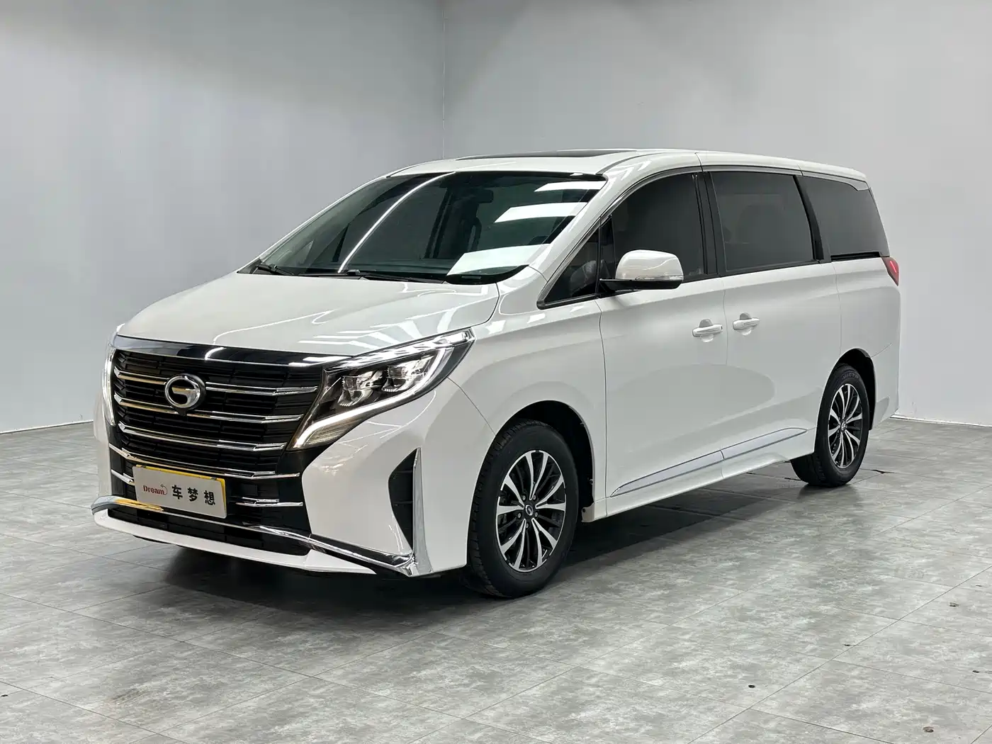 GAC TRUMPCHI M8