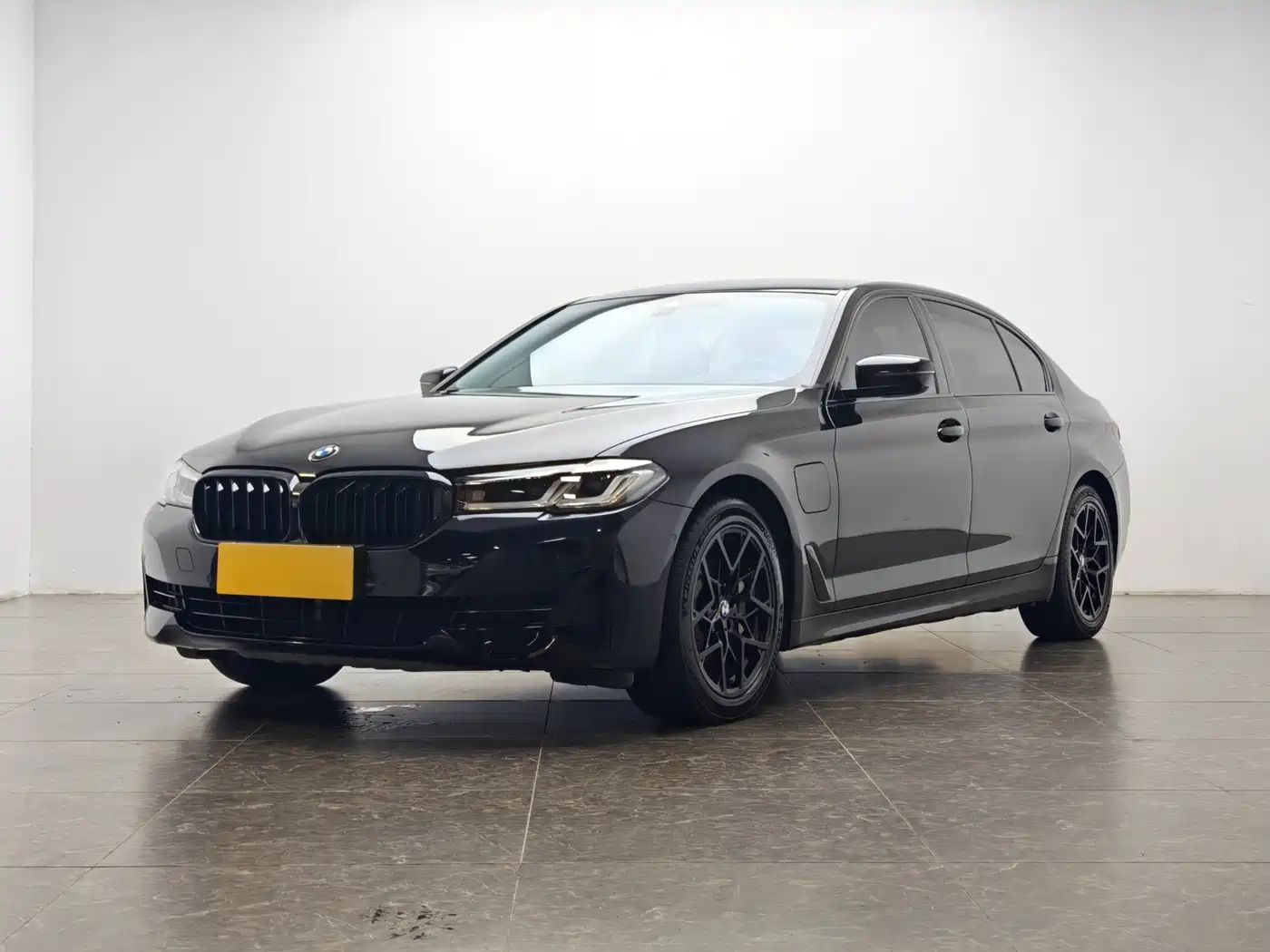 BMW 5 SERIES NEW ENERGY