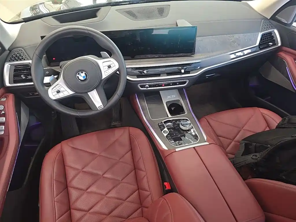 BMW X5 2023 xDrive 30Li Premium M Sport Package фото 16