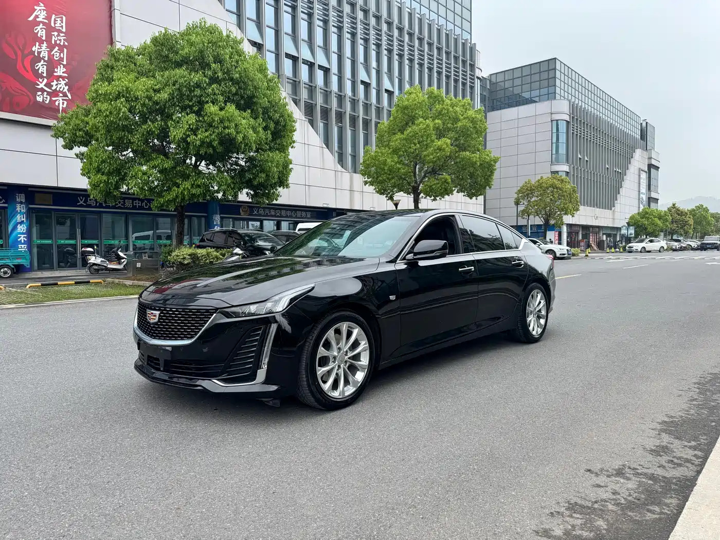 CADILLAC CT5