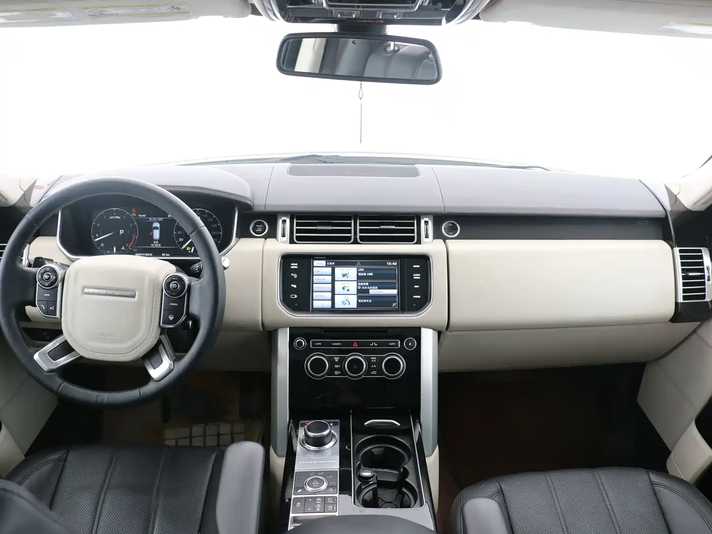 Land Rover Range Rover 2014 3.0 SC V6 Vogue SE фото 11