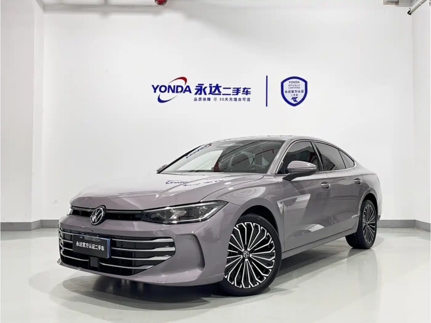 Volkswagen Passat 2025 Pro 380TSI Dragon Prestige Edition
