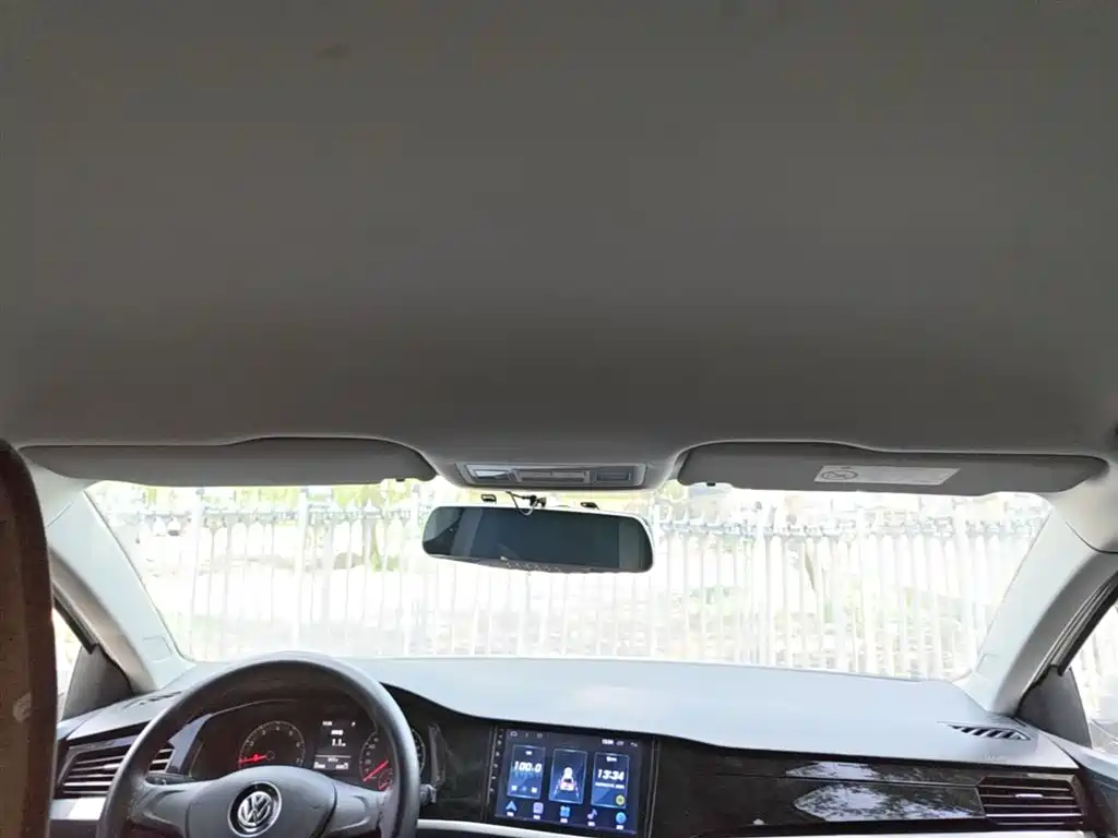 Volkswagen Bora 2019 Facelift 1.5L Automatic Fashion China VI фото 18