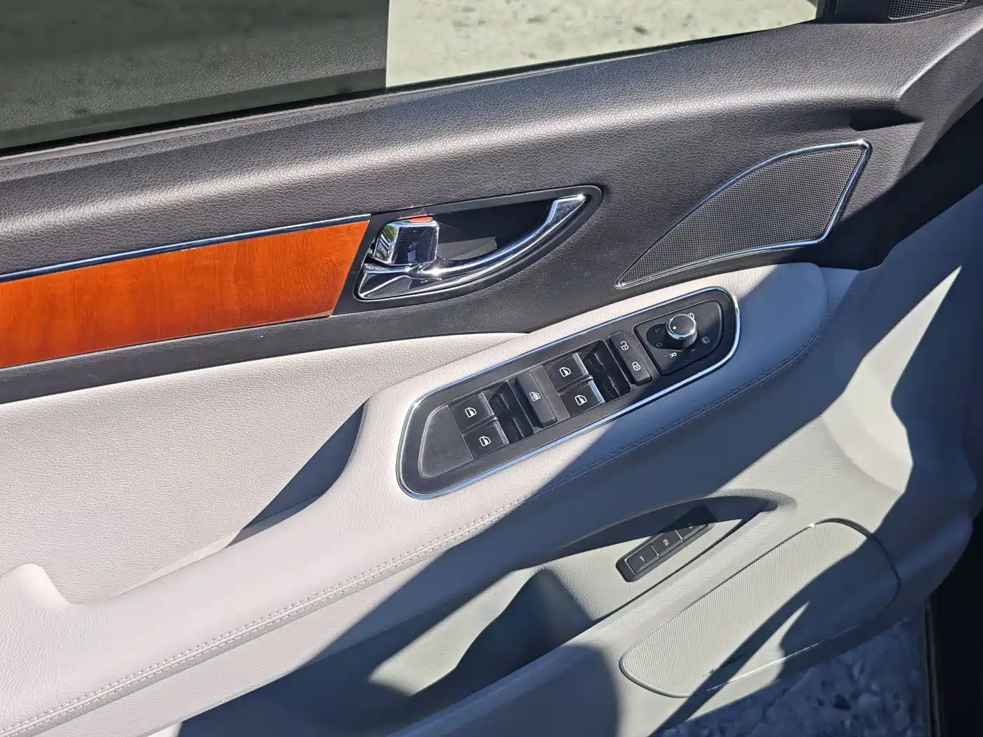 Hongqi H7 2015 2.0T Luxury фото 12