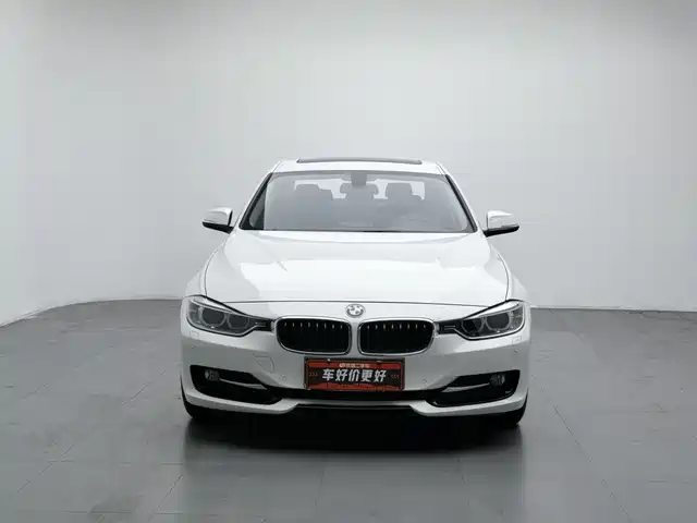 BMW 3 Series 2013 316i Sport Design Package — фото 3
