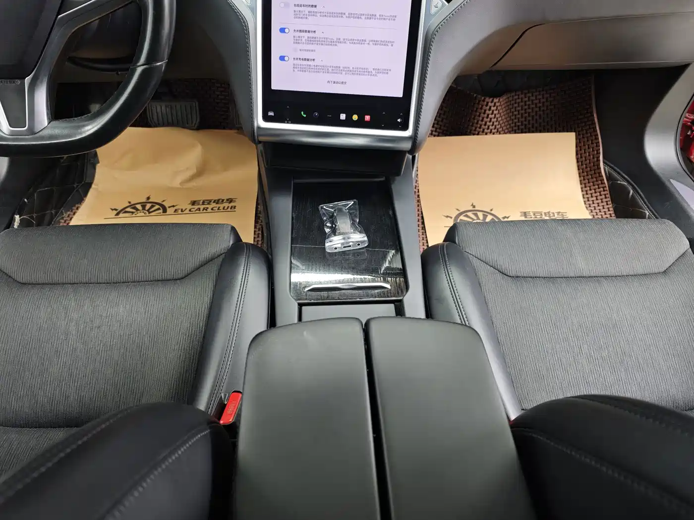 Фото 15 - Tesla Model S
