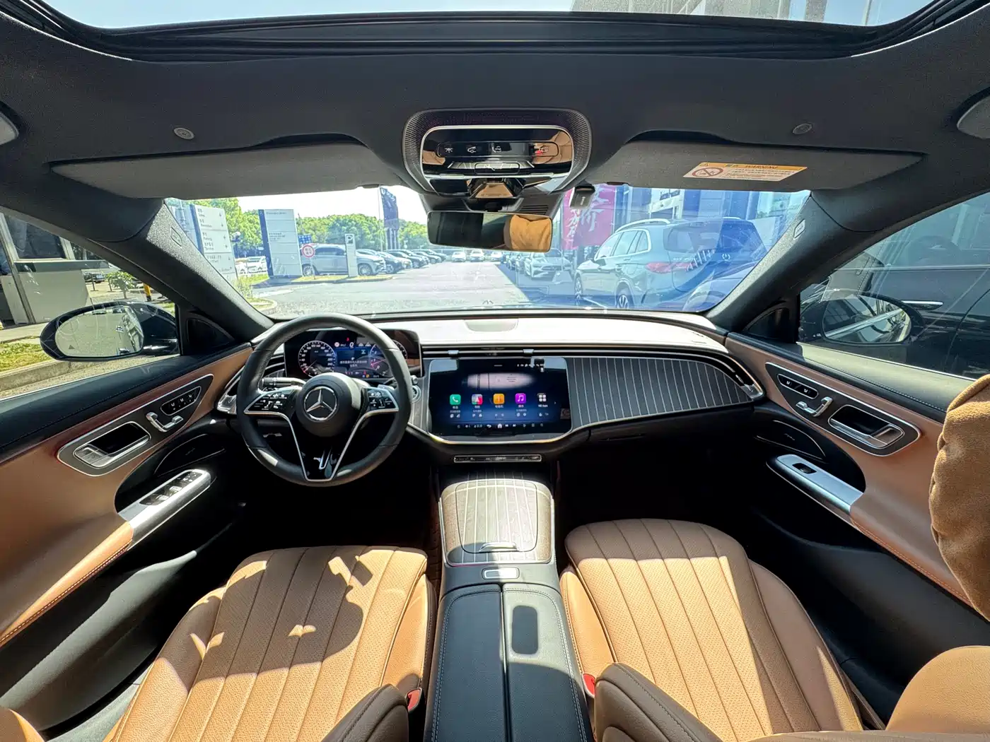 Mercedes-Benz E-Class 2025 E 300 L Fashion фото 15