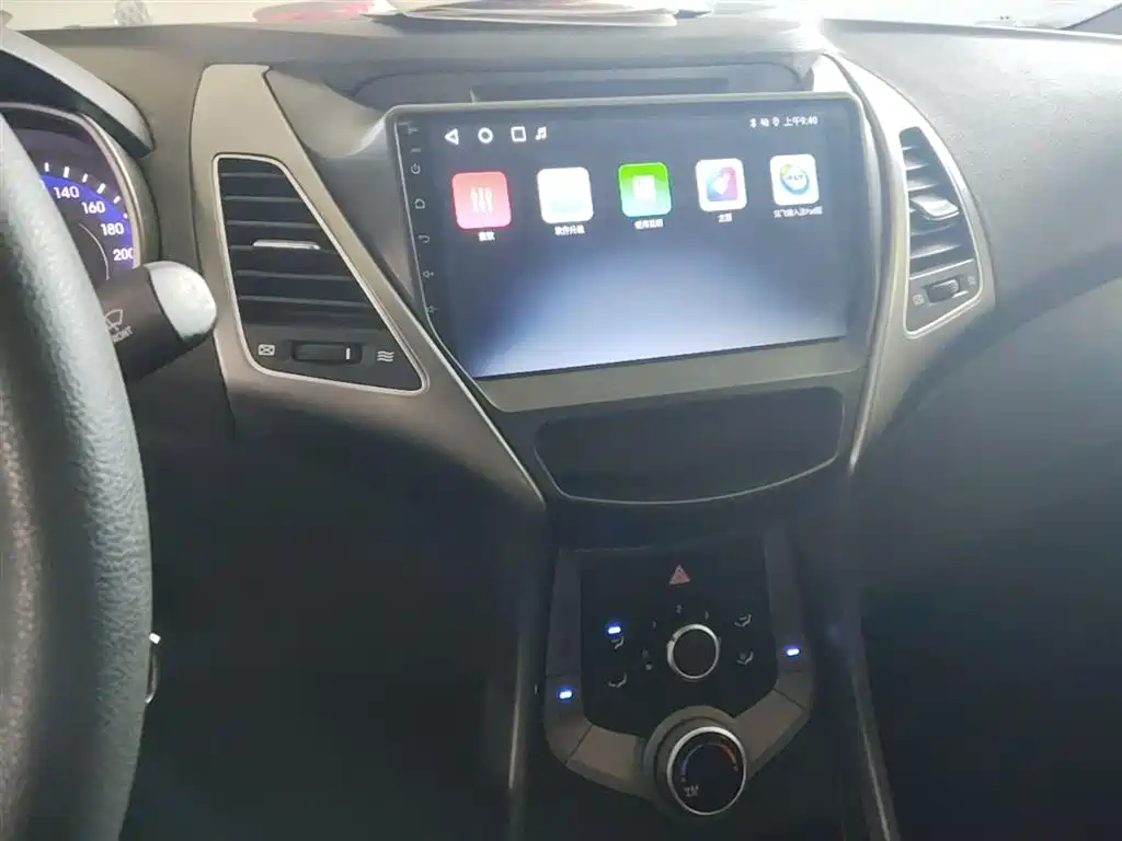Hyundai Langdong 2015 1.6L Auto Trend фото 13