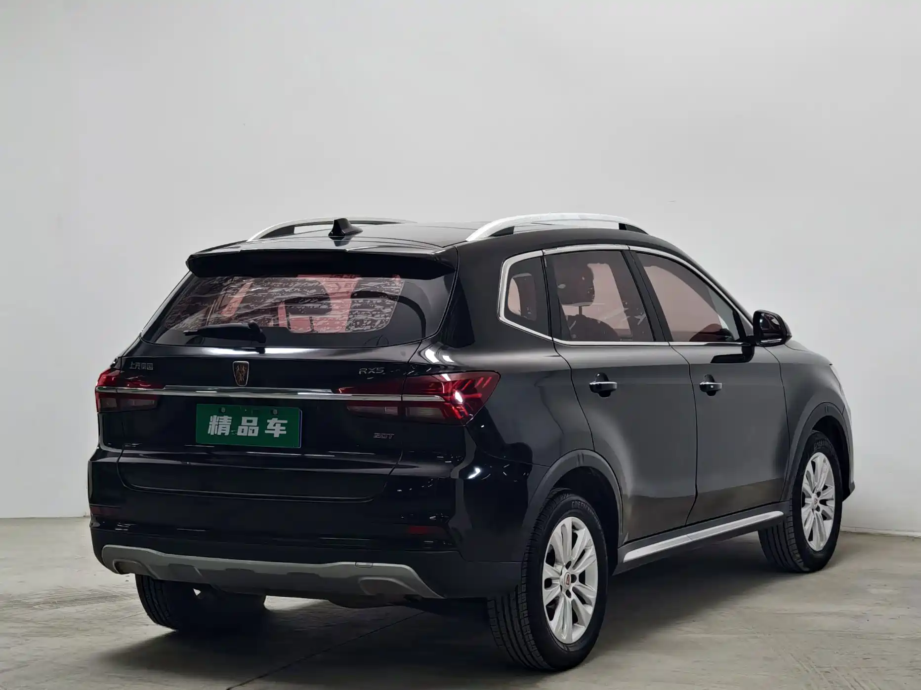 Фото 4 - Roewe RX5