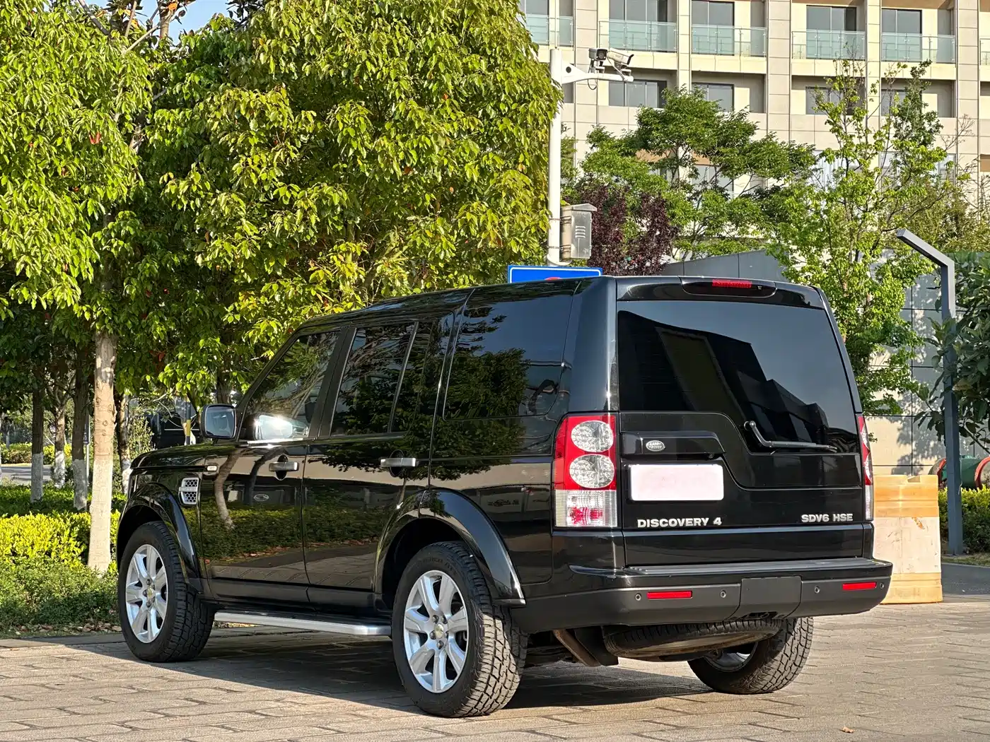 Land Rover Discovery 2012 3.0 SDV6 HSE Diesel фото 6