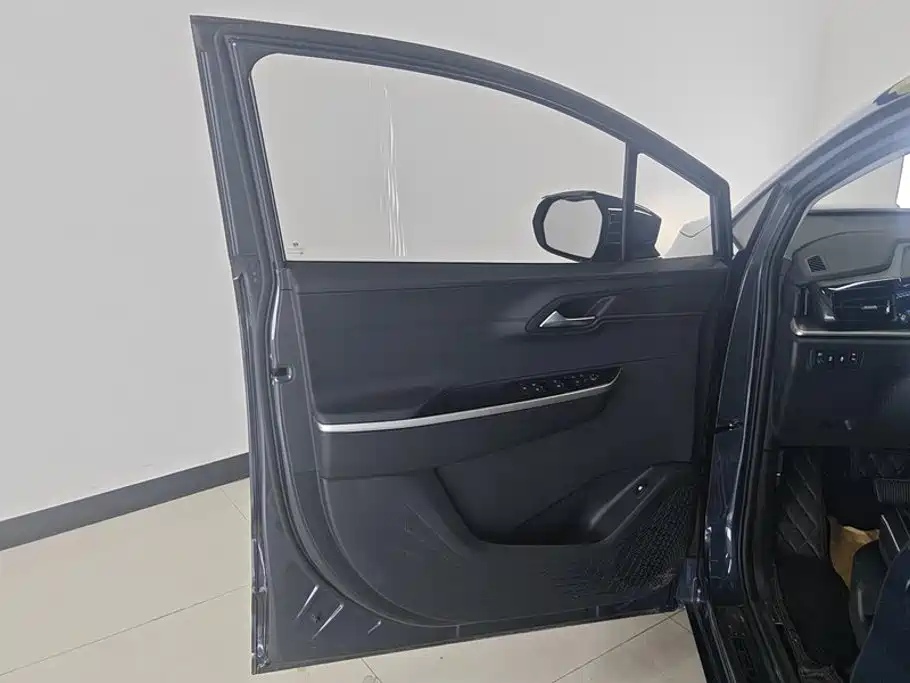 Hyundai Kustu 2025 2024 270TGDi LUX Premium Edition