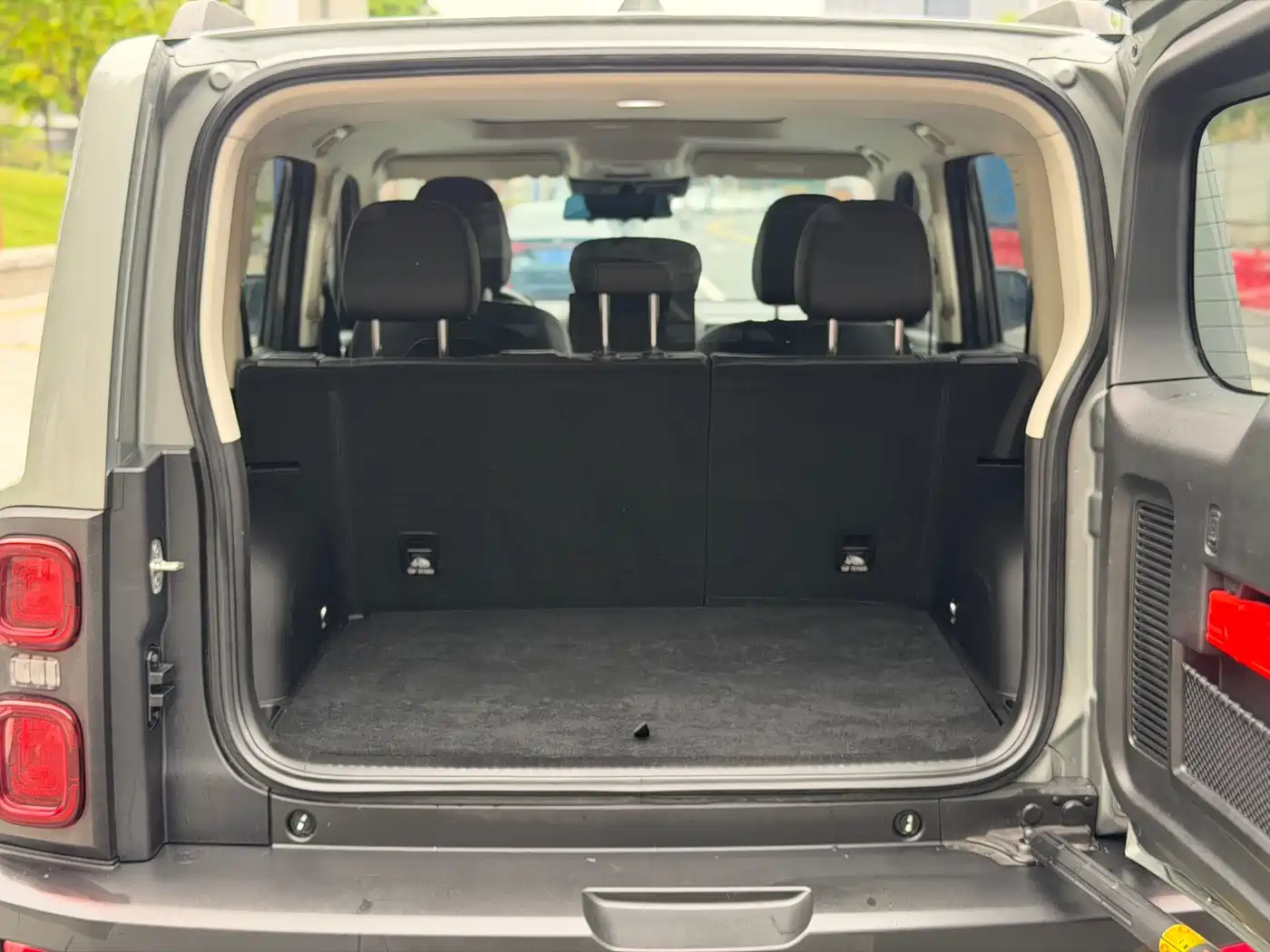 Haval Meng Long NEV 2023 Hi4 102 Explorer Edition фото 21