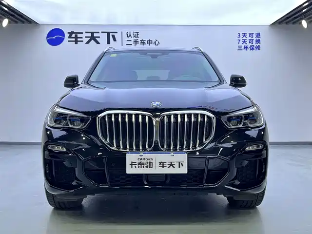 BMW X5 (Import) 2021 Facelift xDrive40i Exclusive M Sport Package — фото 3