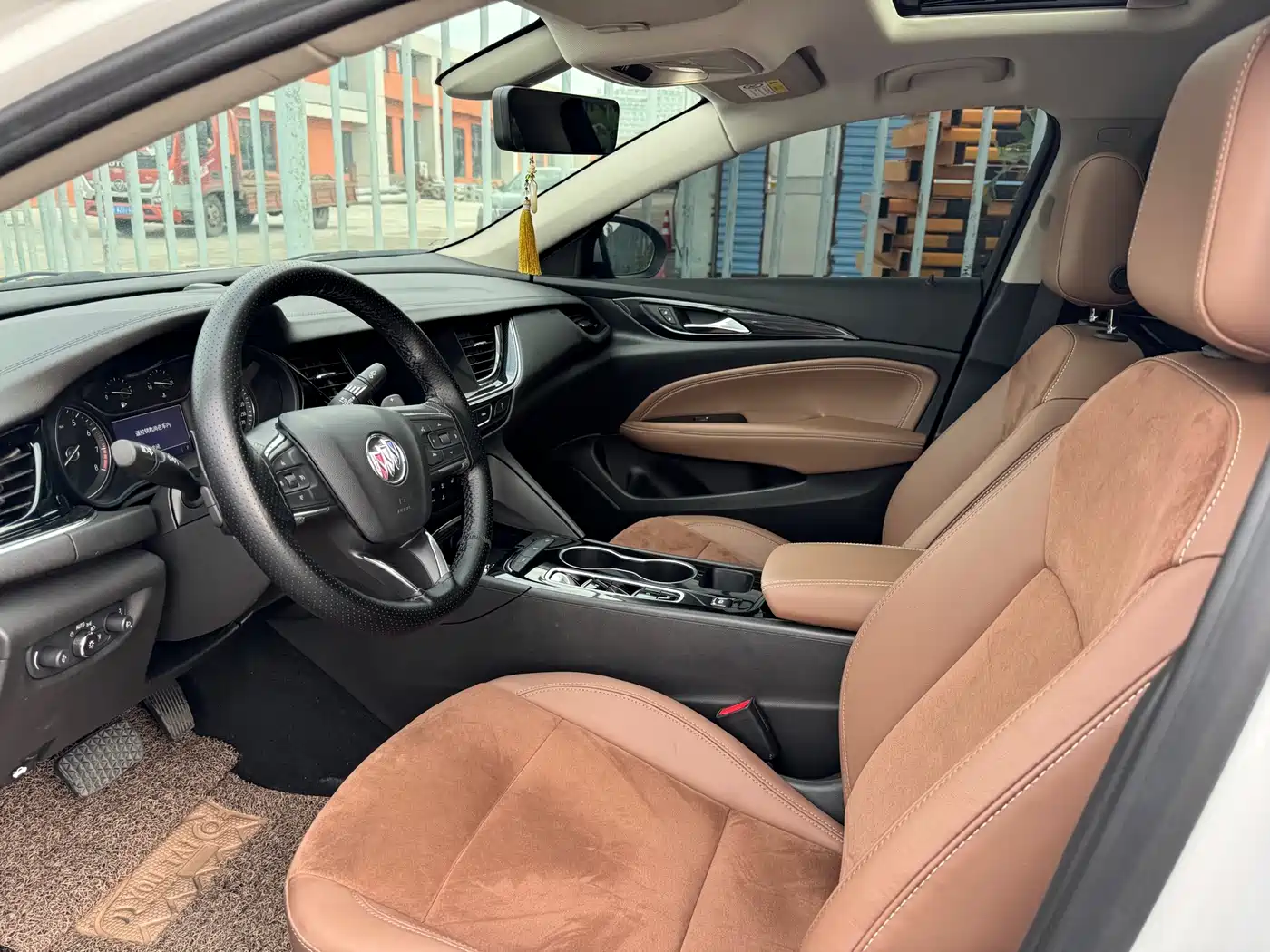 BUICK REGAL