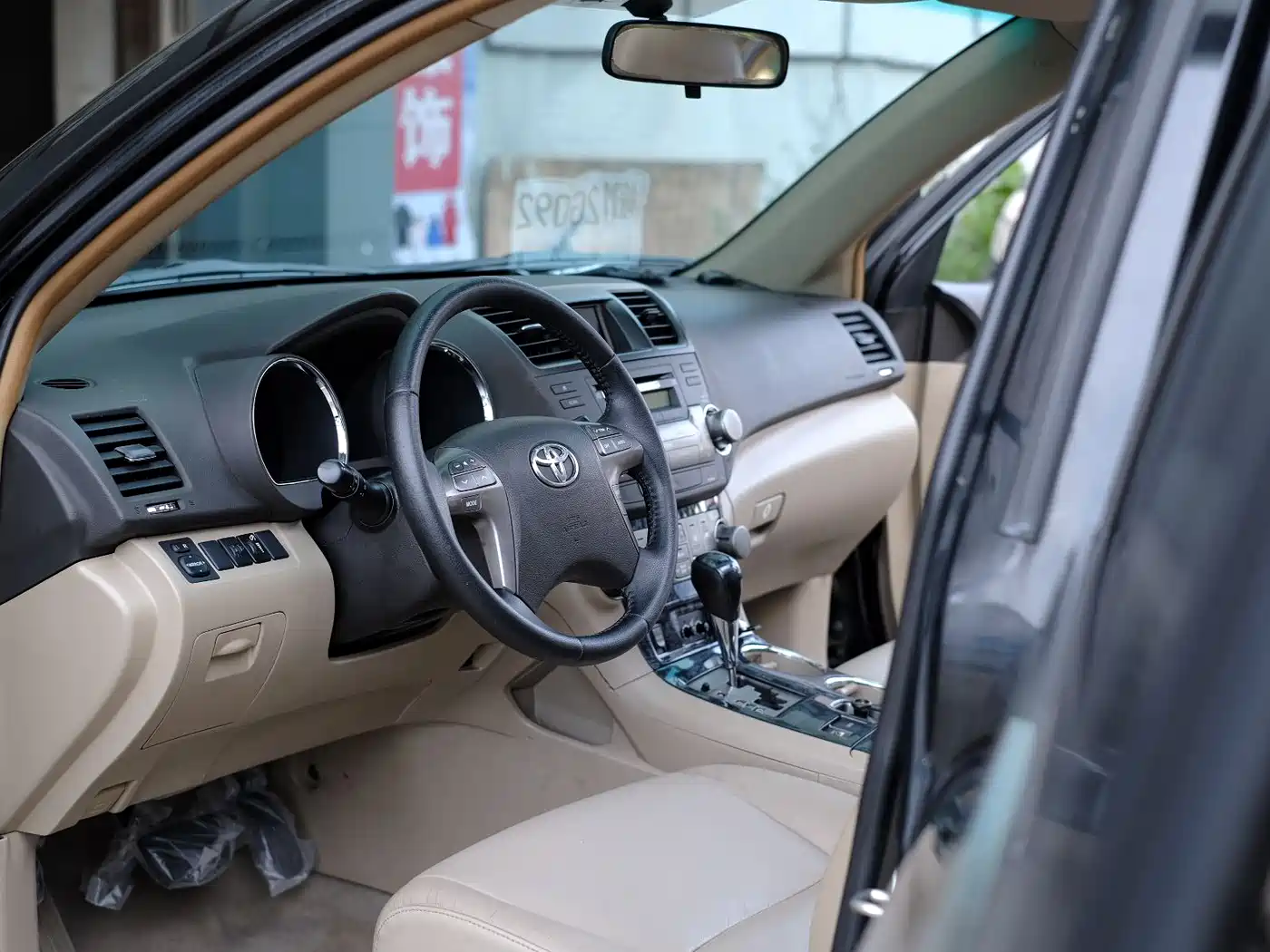 Toyota Highlander 2010 2009 3.5L 4WD 7-seater Luxury Edition