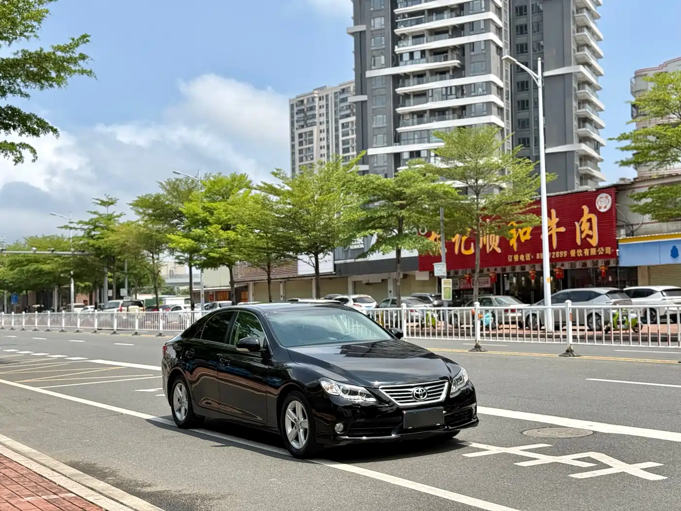 Toyota Reiz 2010 2.5V Elegance Elite Edition фото 3